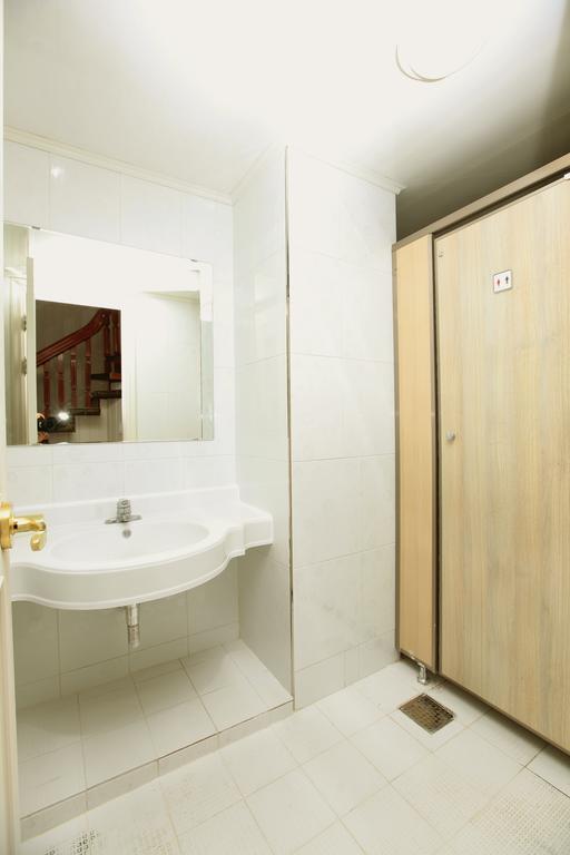 Seoul Myeongdong Stay Номер фото