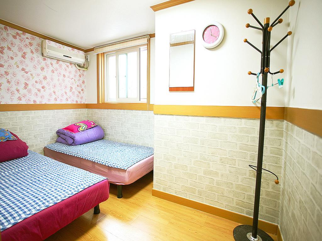 Seoul Myeongdong Stay Номер фото