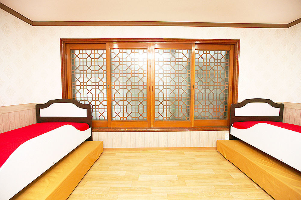 Seoul Myeongdong Stay Екстер'єр фото